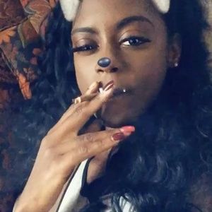 Meet your Posher, Paris